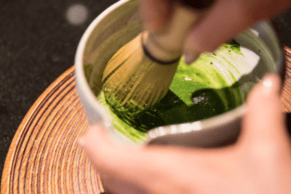 Comment préparer le thé matcha ?