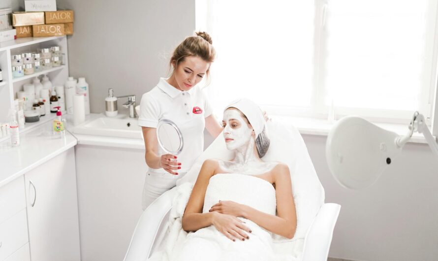 Argile blanche visage : bienfaits et prix doux