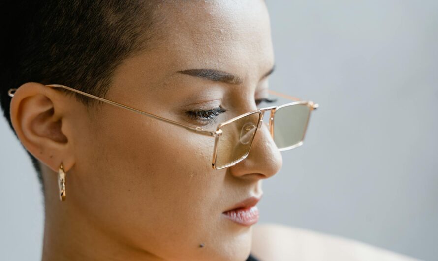 Femme Mâchoire Carrée : Conseils Beauté