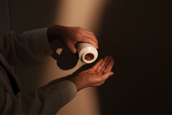 Peau relâchée : quel complément alimentaire choisir pour retrouver de la fermeté ?